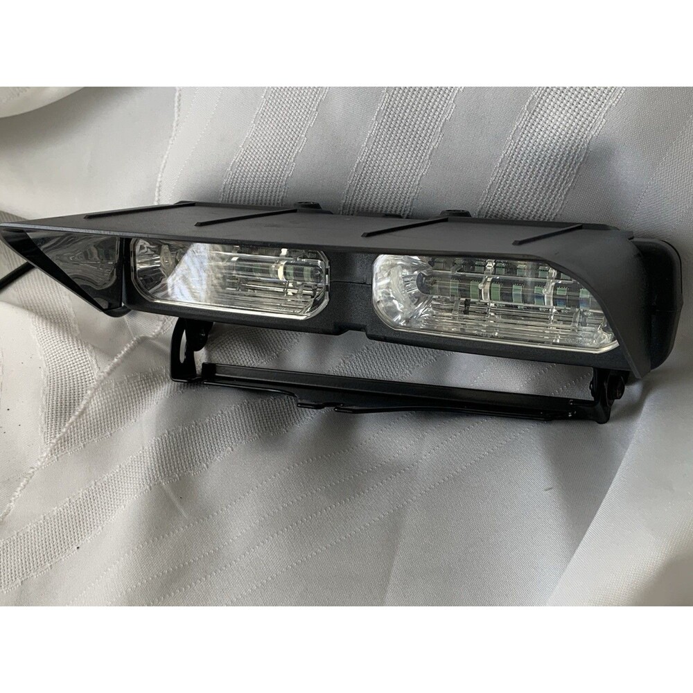 Whelen Dual Avenger Super Led Dashlight SAW W3-1 Working Strobe Light Police